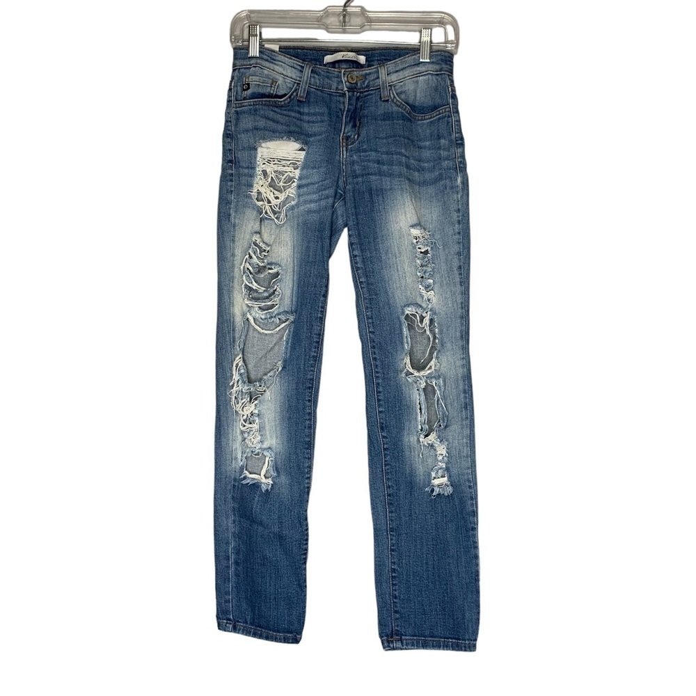 KanCan Estilo BK1020 J-436 severely distressed denim jean. Size 25